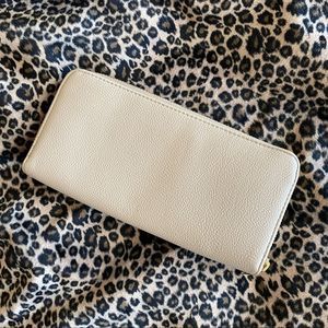 SOLD ELSEWHERE | A New Day Tan Faux Leather Zip Around Wallet
